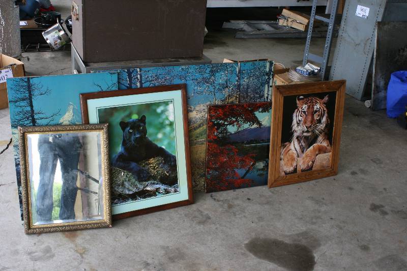lot 265 image: Lot of (6) Nature Settings Wall-Hangings Framed & Unframed.