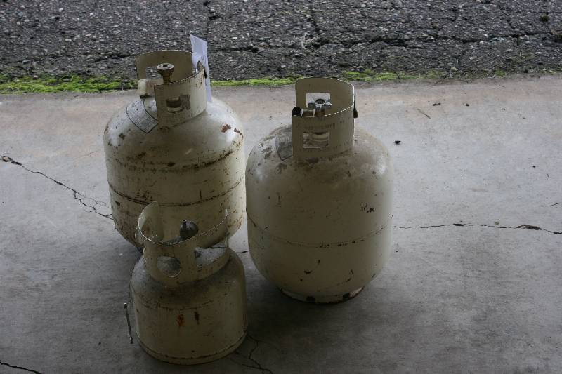 lot 284 image: Lot of (3) Steel Propane Cylinders.
