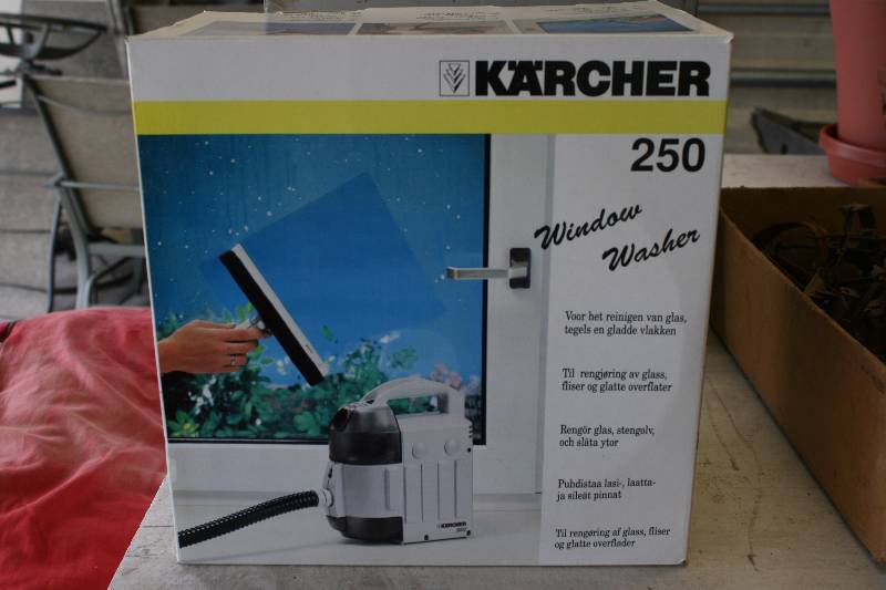 machine pack wastefully Karcher 250 Power Window Washer w/Squeege & Hose. | Blaine Mechanical  Surplus and Estate Sale | K-BID