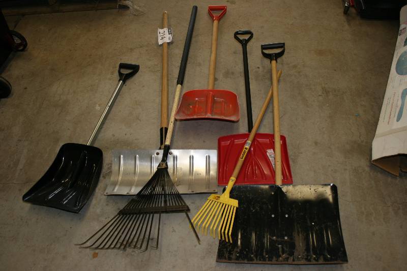 lot 214 image: Lot of (7) Including Snow Shovels (5) Broom Rake.