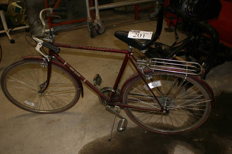 lot 201 image: Free Spirit Brittany Bicycle Geared wBack Rack 24 Frame 24 Rim.