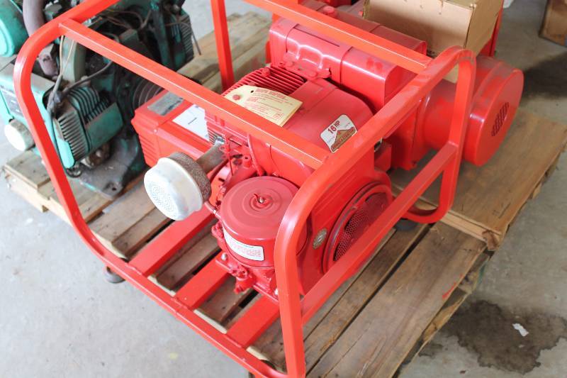 lot 1 image: Agtronic Inc. Electric Generator 120240V Model 526020 60Hz 6000W Briggs & Stratton 4-Cycle Gasoline Engine 16HP Easy Spin Starting Synchro-Balanced