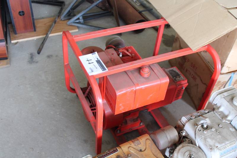 lot 44 image: Agtronic IC Series 16HP 4-Cycle Engine wCage Model 526004 6000W 120240V Synchro Balanced 3600RPM Untested.