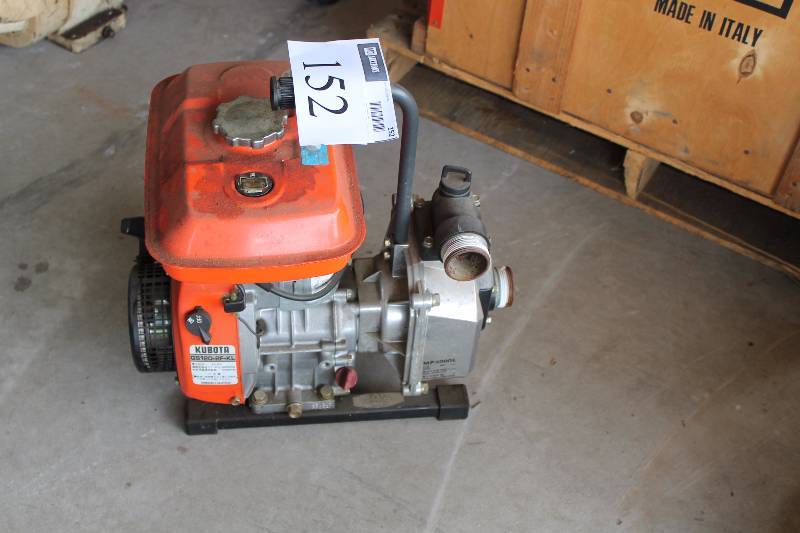 lot 152 image: Kubota GS120-2F-KL Engine Pump 3600 RPM3700RPM 3.0PS.