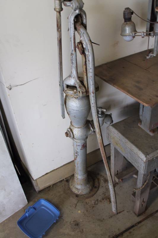 lot 52 image: Metal Well Pump wHandle  & Spigot 53.