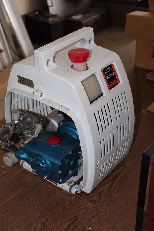 lot 111 image: Lot of (2) Portable Power Sprayer MS200B Maruyama MFG.CO.LTD Standard Pressure 21 kgcm New In Box.