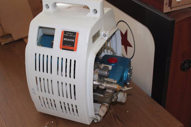 lot 115 image: Portable Power Sprayer MS200B Maruyama MFG.CO.LTD Standard Pressure 21 kgcm New IN Box.
