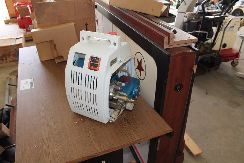 lot 116 image: Portable Power Sprayer MS200B Maruyama MFG.CO.LTD Standard Pressure 21 kgcm New IN Box.