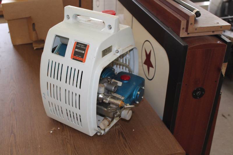 lot 117 image: Portable Power Sprayer MS200B Maruyama MFG.CO.LTD Standard Pressure 21 kgcm New IN Box.