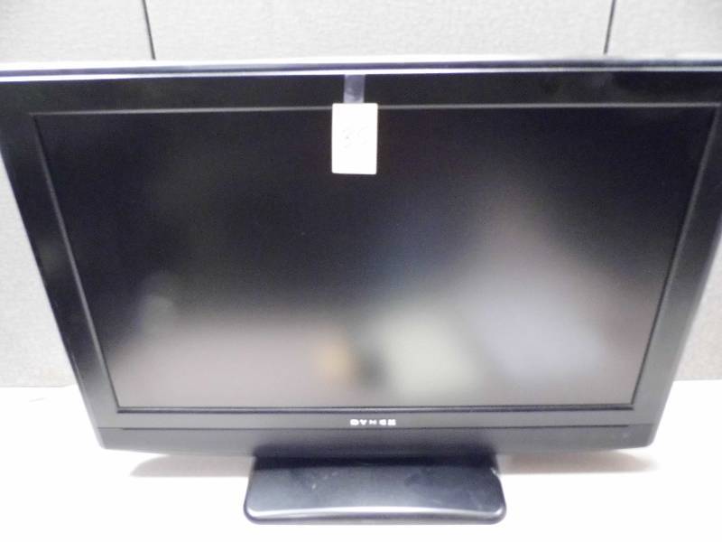 lot 35 image: Dynex 32 TV - with Remote