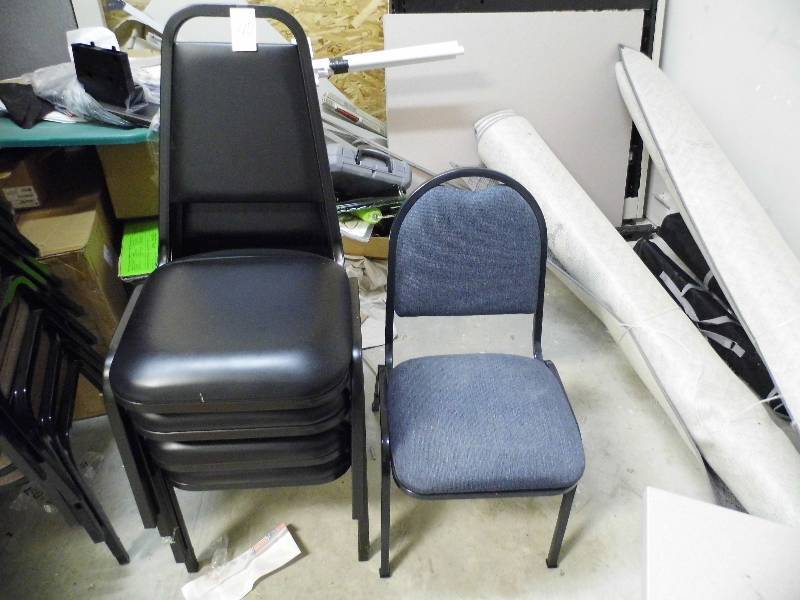 lot 40 image: Banquet Chairs