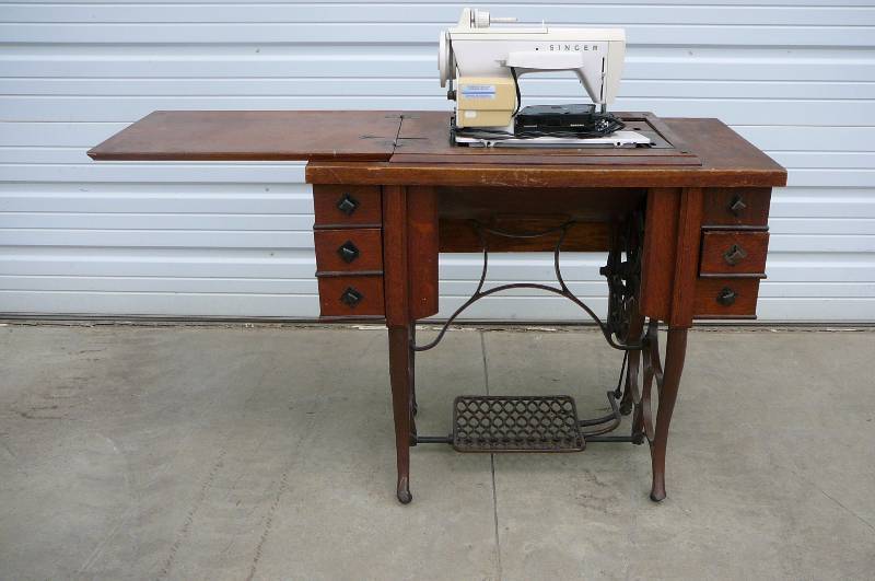 Vintage Sewing Cabinet with Singer Sewing