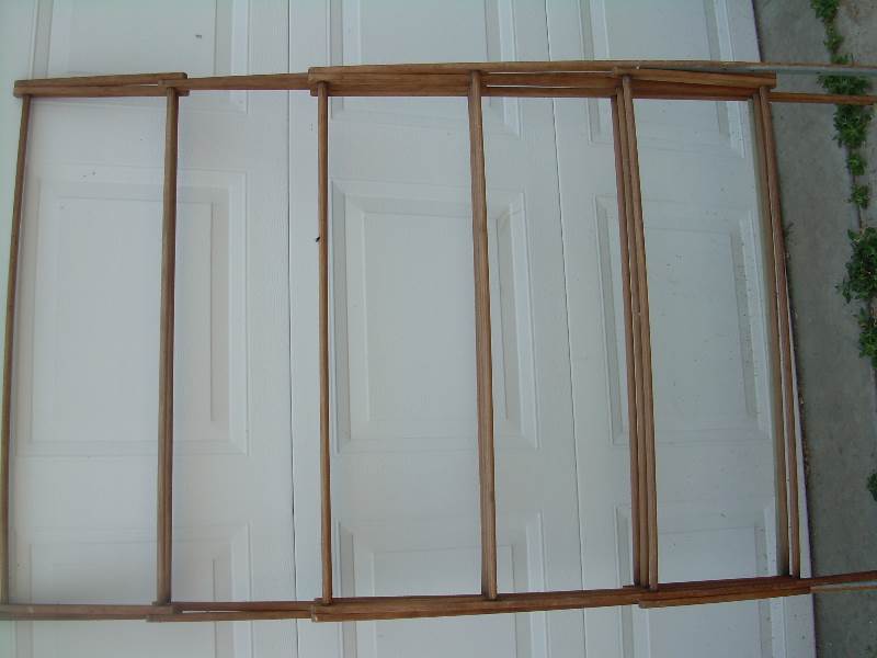 Wooden cloths drynig rack