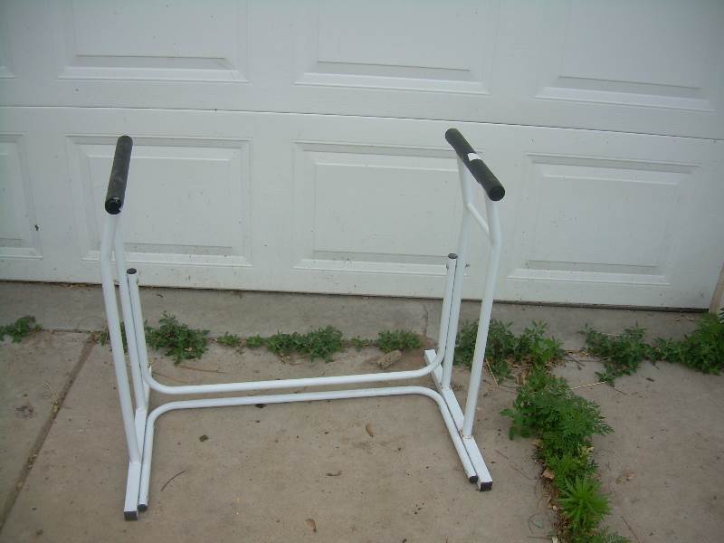 portable stool riser