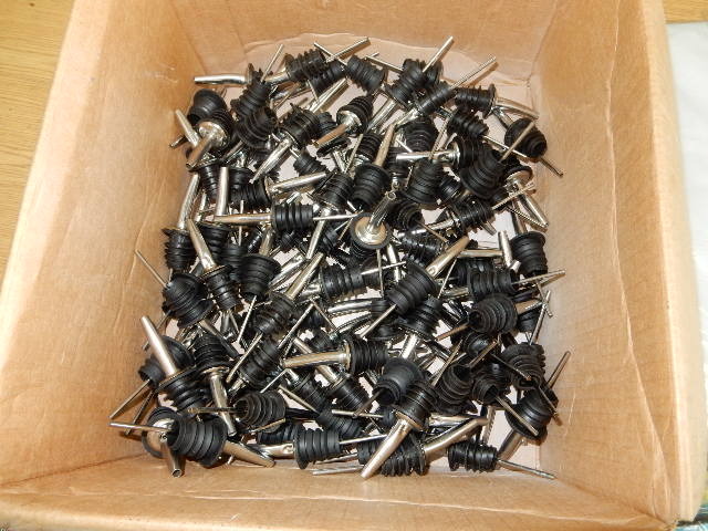 Bottle Spout Server plugs