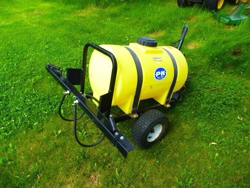P&K Lawn Sprayer 35 gallon tank Pull beh... NCS 2004 Chevy