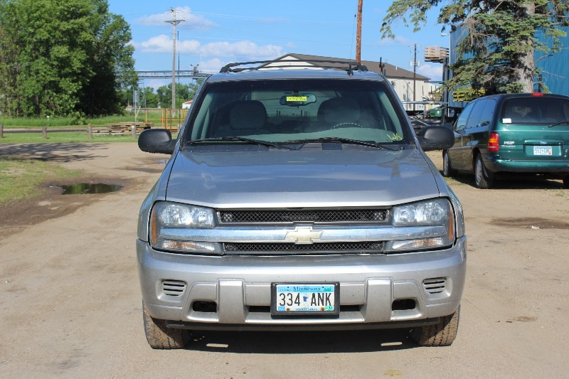 2007 Chevrolet Trailblazer 4x4 - NEEDS MOTOR - Low Reserve