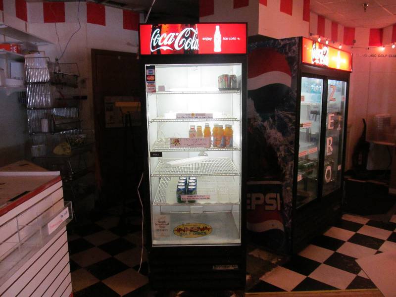 lot 2 image: Beverage Air Single Door Cooler