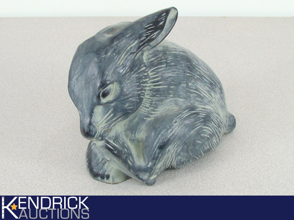 lot 31 image: Vintage Cast Iron RabbitBunny Door Stop