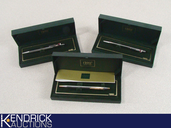 lot 41 image: 3 Mint in Box Collectible Cross Pens