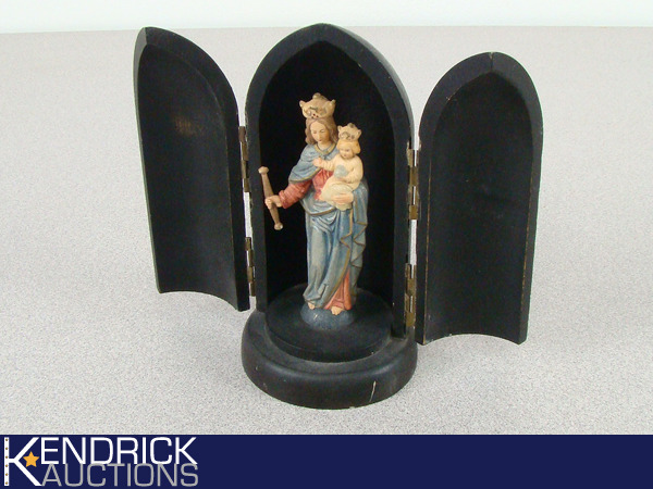 lot 42 image: Vintage Anri Madonna Hand Carved Wood Prayer Chapel