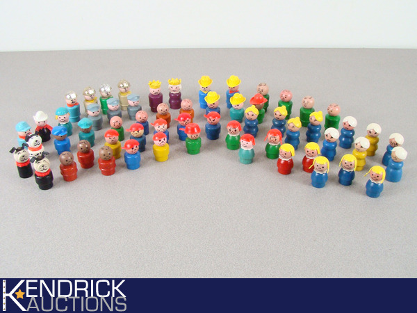 lot 47 image: Lot of 59 Vintage Fisher Price Little People