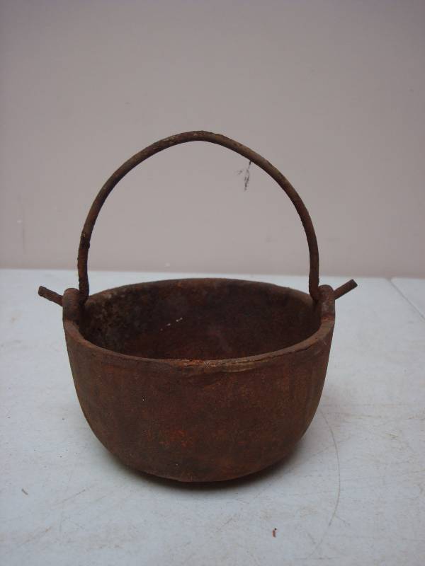 Antique Cast Iron Pot Cauldron, Has Some Wear