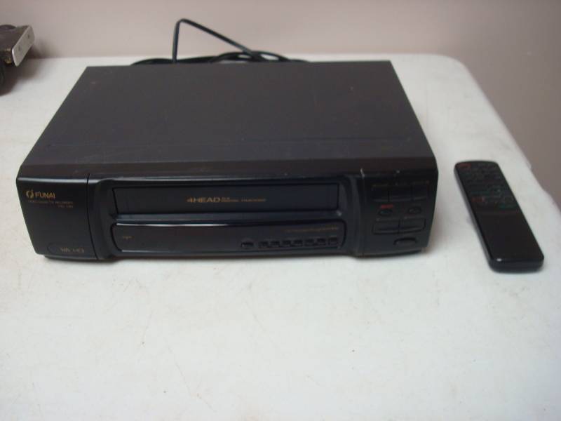VCR With Remote Works Good