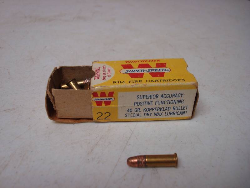 Lot Of Winchester Gun 22 Bullets, Some Corrosion, For Collecting