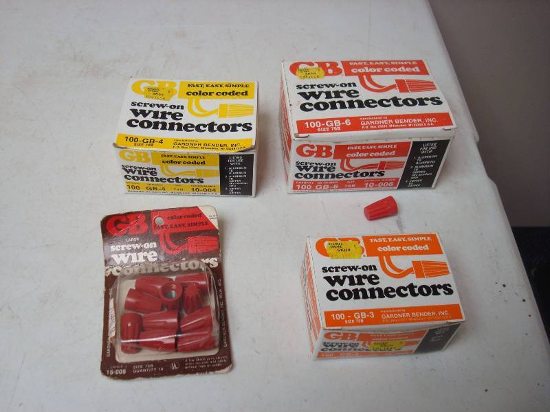 Lot Of Wire Connectors, Different Sizes