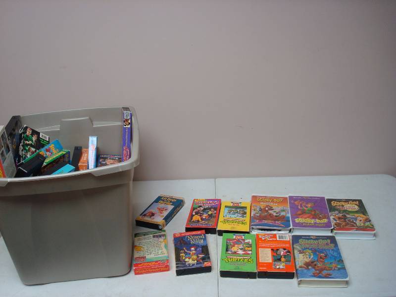 Lot Of VHS Kids Movies, Some Scooby Doo