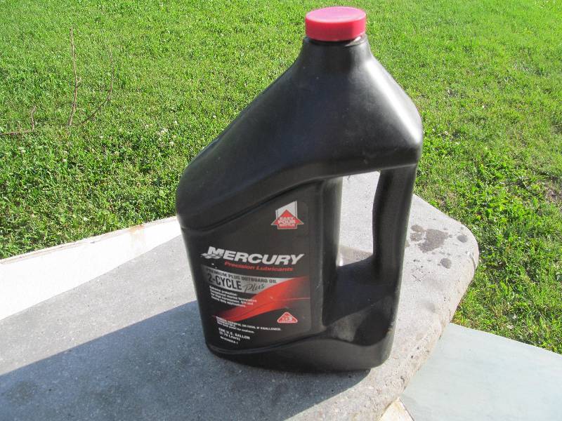 Mercury Outboard Oil