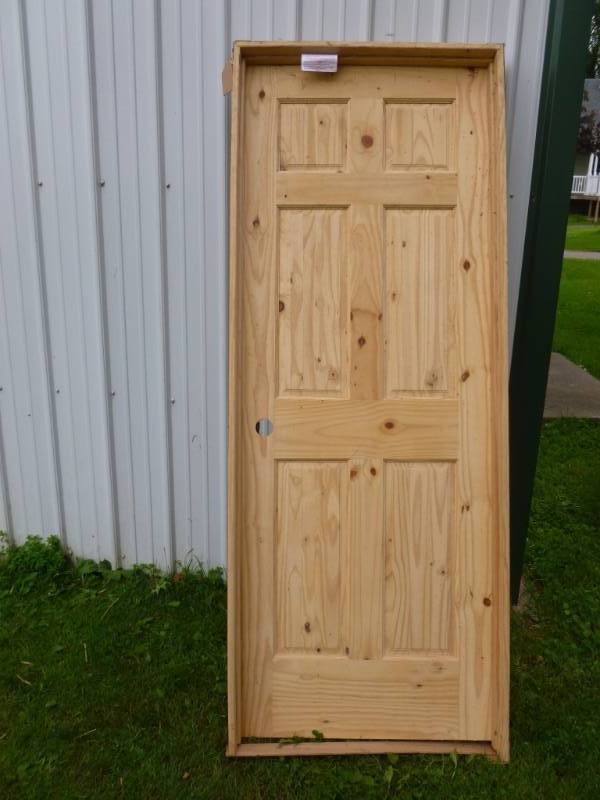 lot 29 image: Pine Door