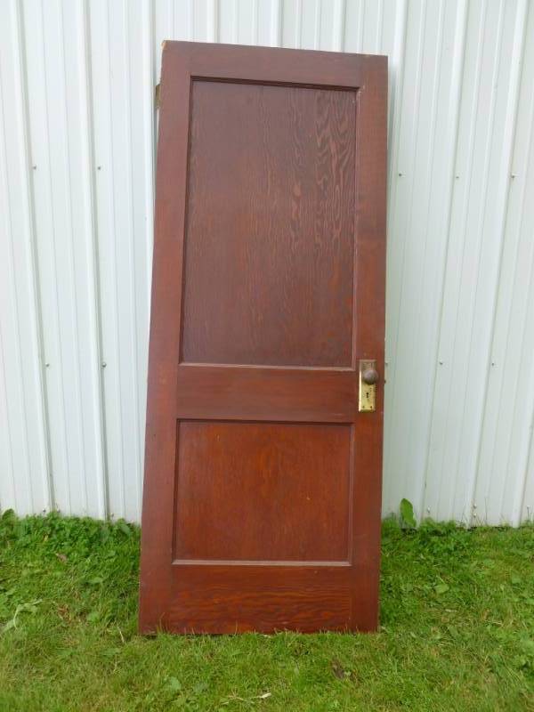 lot 33 image: Vintage Door