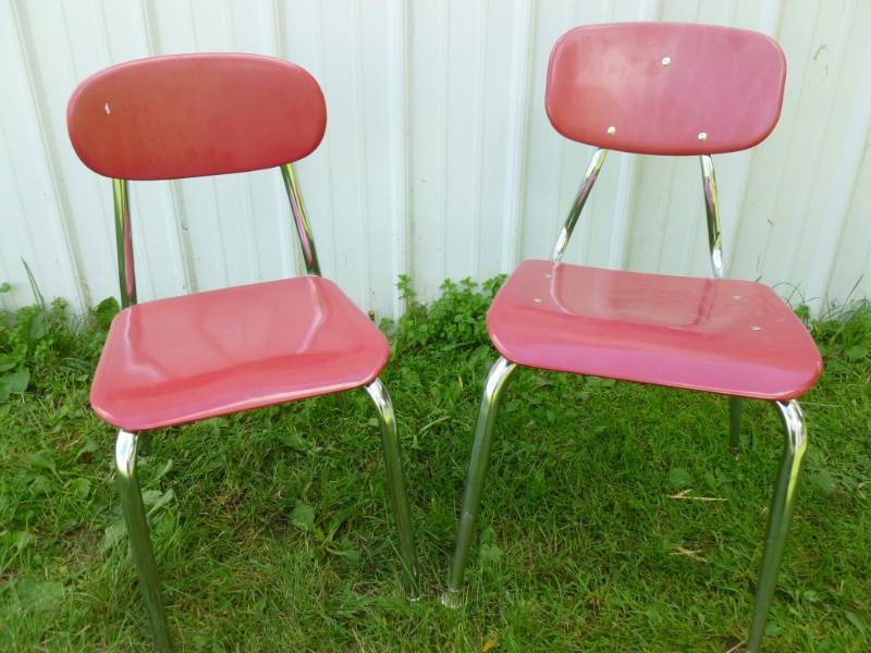 lot 52 image: School House Chairs