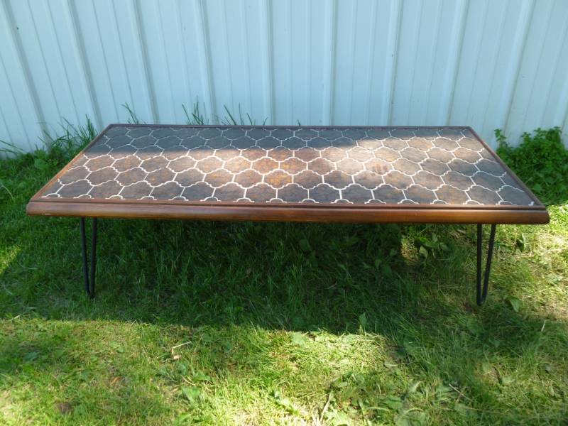 lot 88 image: Coffee Table