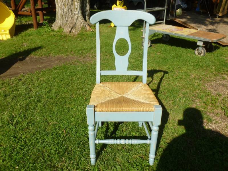 lot 107 image: Painted Chair