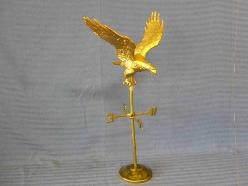 lot 23 image: Painted Cast Metal Weather Vane Decoration