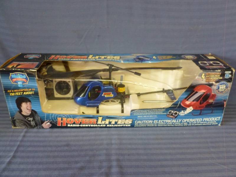 lot 34 image: Radio Control Helicopter
