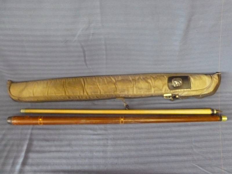 lot 66 image: Pool Stick