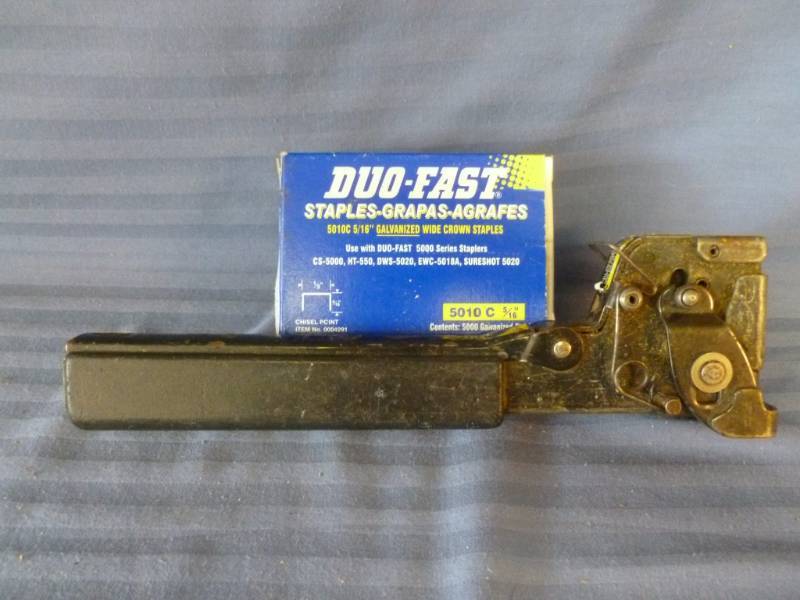 lot 136 image: Duo-Fast Stapler