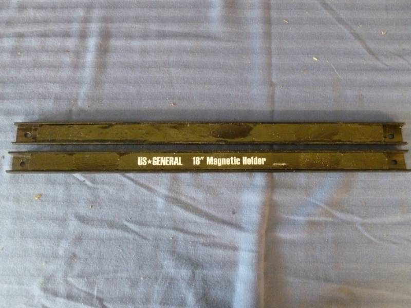 lot 139 image: Large Magnetic Holder