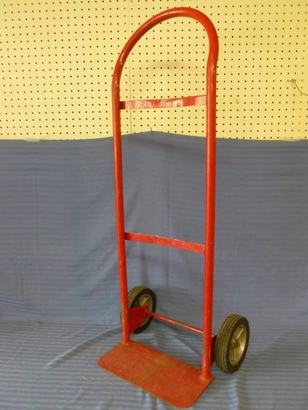 lot 160 image: Milwaukee Two Wheel Cart