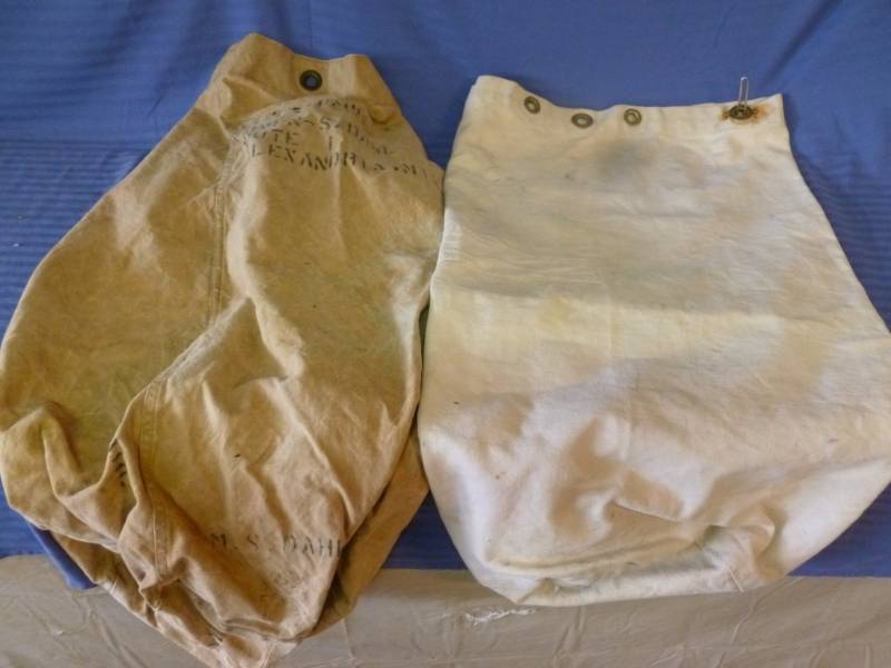 lot 167 image: Vintage Canvas Bags
