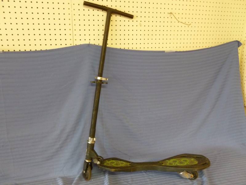 lot 192 image: Scooter Bike