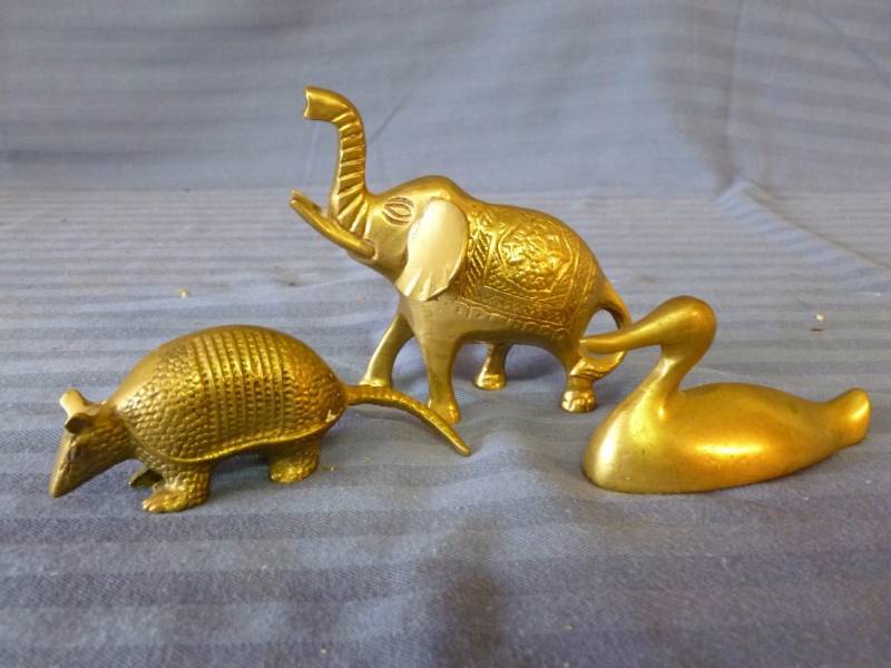 lot 206 image: Cast Brass Figurines