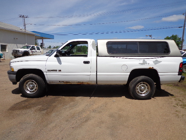 1997 Dodge Ram 1500 V8 Magnum