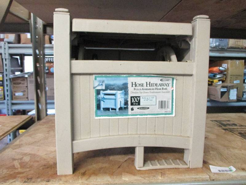 lot 44 image: Hose reel box