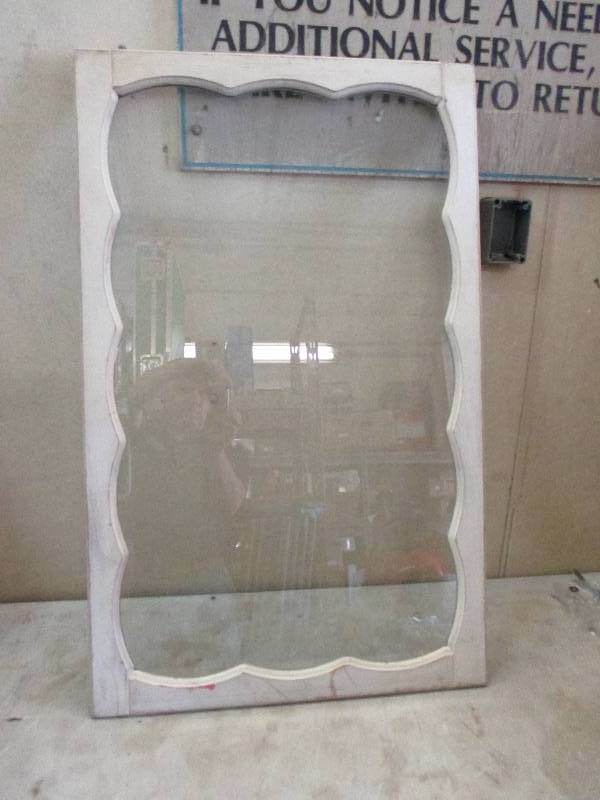 lot 90 image: Antique window