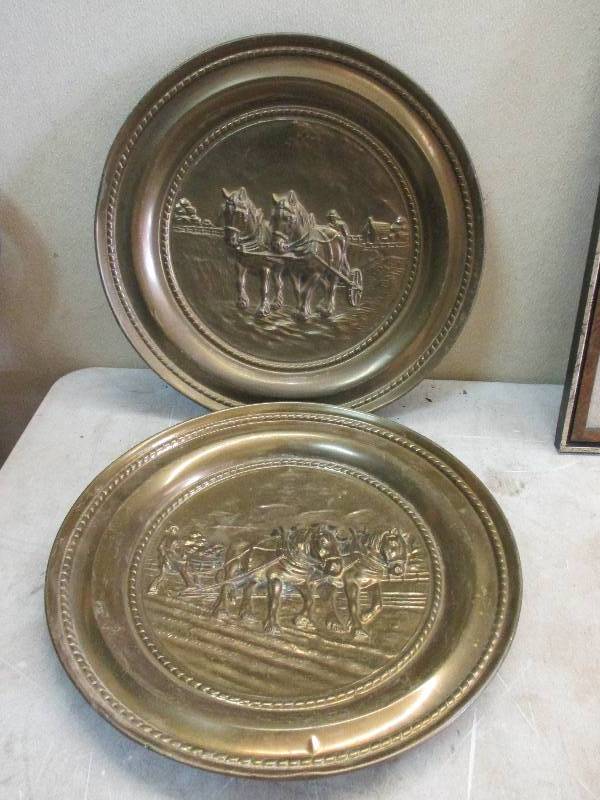 lot 119 image: 2 Horse wall tins